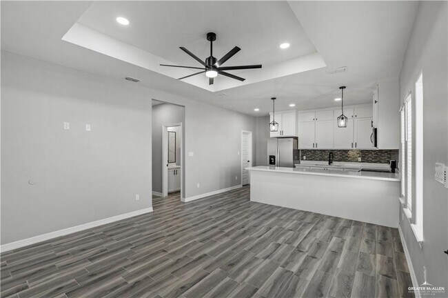 Building Photo - 2705 Bald Cypress Dr