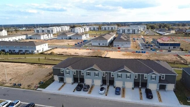 Building Photo - 1635 Thicket Ave