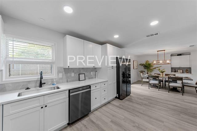 Building Photo - 7107 E Mockingbird Ln