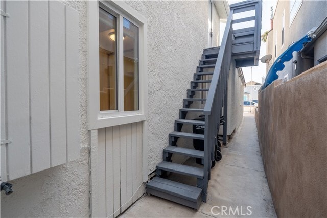 Building Photo - 920 W Balboa Blvd