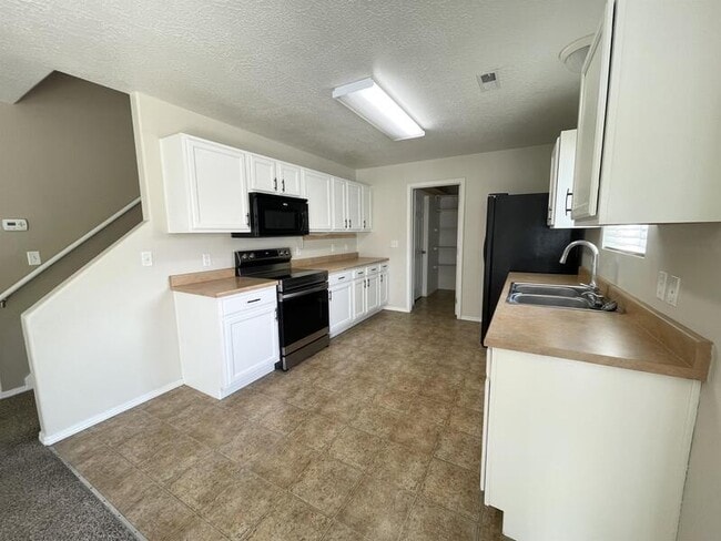 Building Photo - 432 S 1230 W