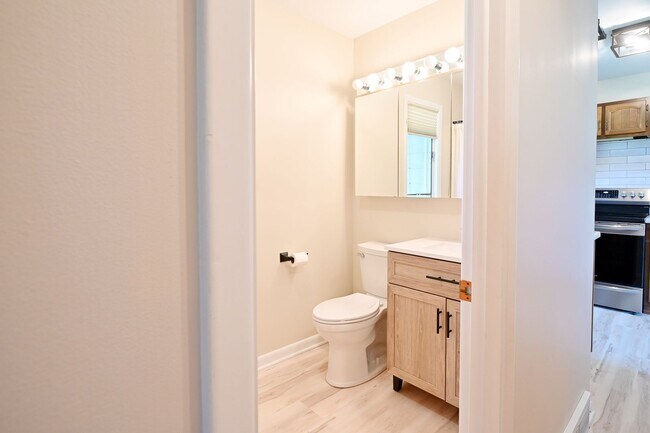 Building Photo - 272 WY-335