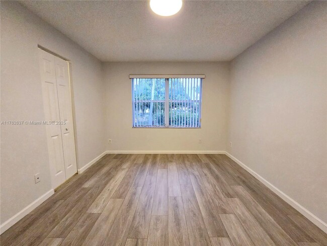 Building Photo - 4160 NW 67th Terrace