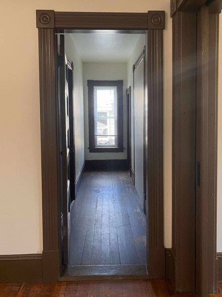 storage - 66 Franklin St
