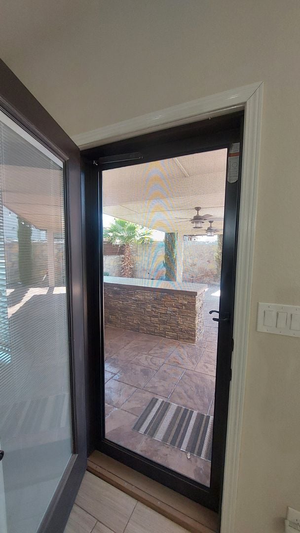 Building Photo - Backyard Oasis!!!  Beautiful 4 bedroom 2.5 bathroom 2 story home on corner lot!