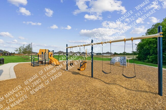 Building Photo - 248 Waters Rdg Dr