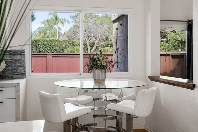 Building Photo - Furnished - Catch the Wave of Modern Comfort at Our Reef Oasis