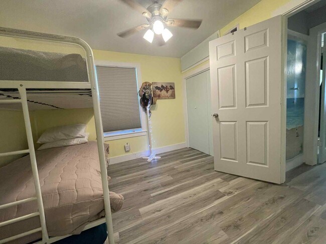 Building Photo - 3519 Avenue P 1/2