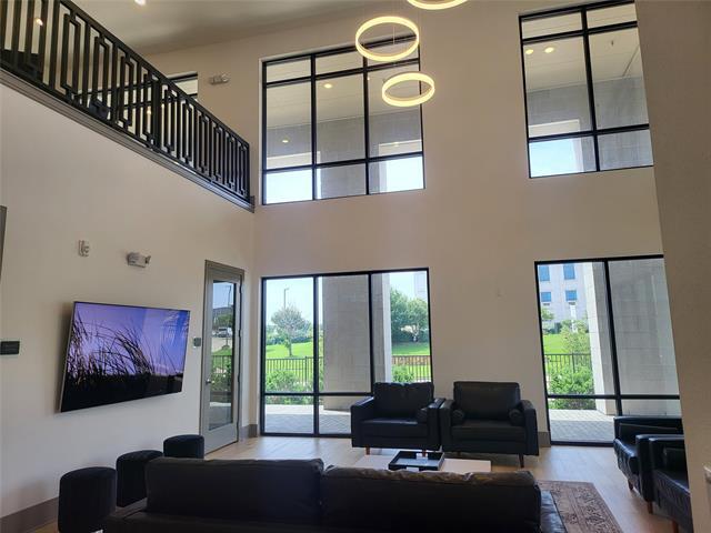 Building Photo - 2700 Old Denton Rd