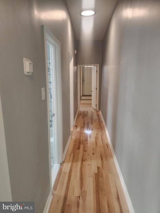 Building Photo - 2807 W Allegheny Ave