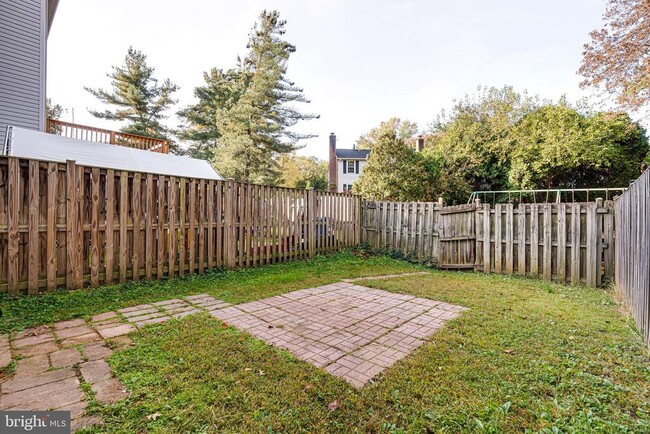 Building Photo - 6518 Alexis Ln