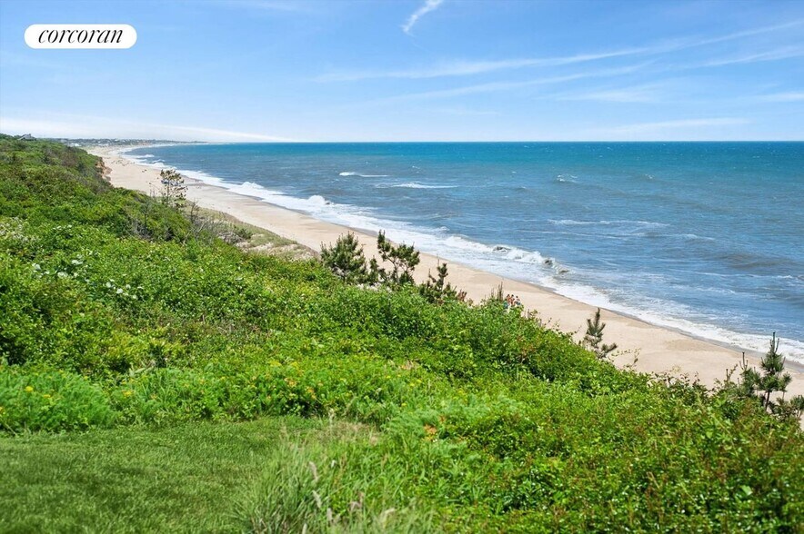 Building Photo - 390 Old Montauk Hwy