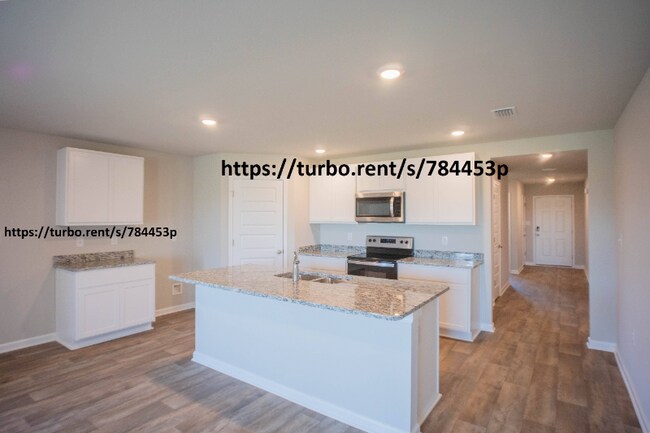 Building Photo - 23432 Shadowridge Dr