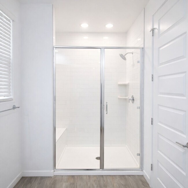 Building Photo - 2353 E Castanets Dr