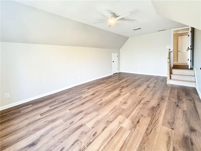 Building Photo - 4515 N Slope Cir