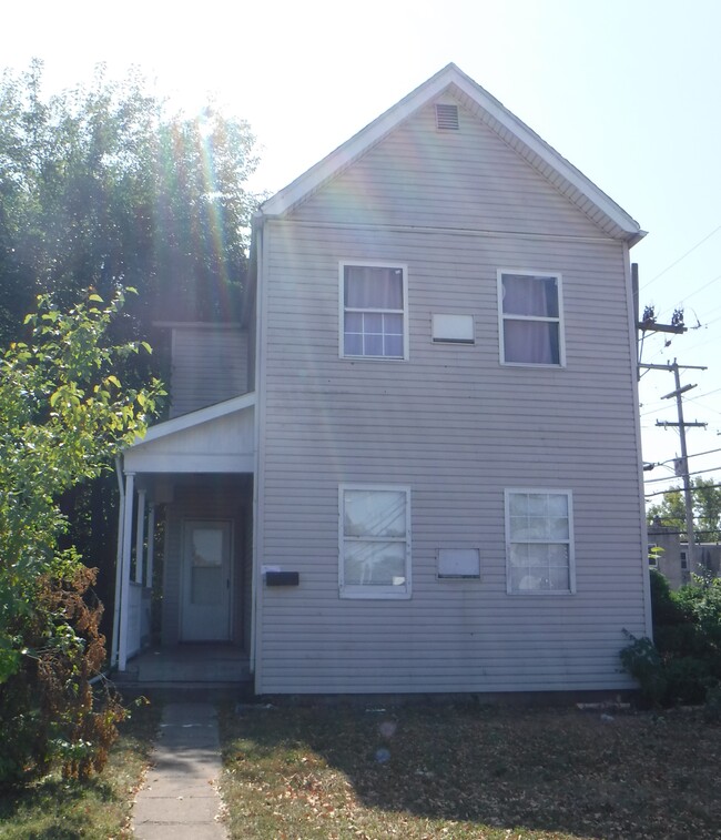 Primary Photo - 775 Campbell Ave
