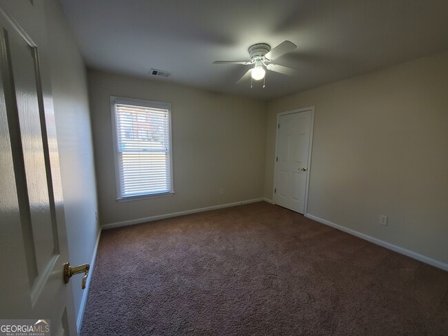 Building Photo - 1249 Thorncliff Ct