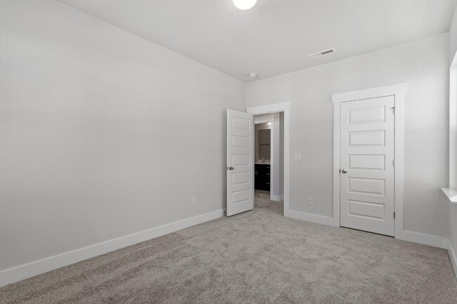 Building Photo - 148 Norwell Ln