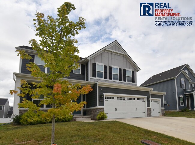 Building Photo - Luxury 4 bd 3.5 bath with office, bonus ro...