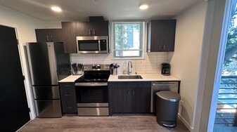 Building Photo - Sienna Apartments