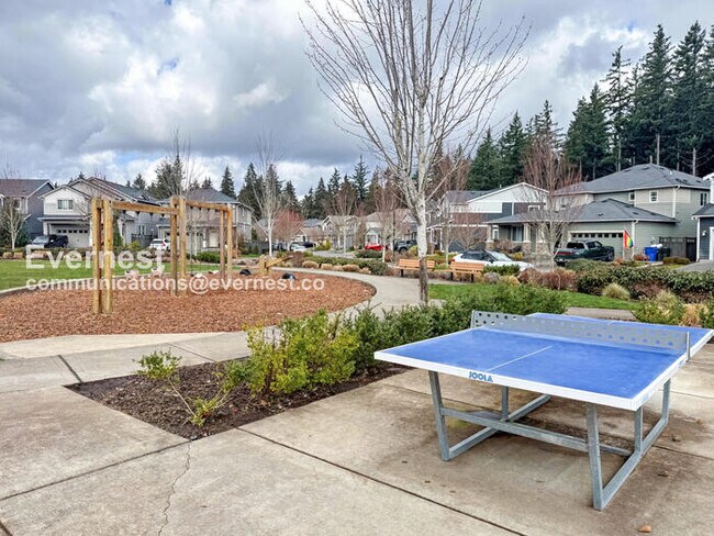 Building Photo - 33335 Crystal Ave SE