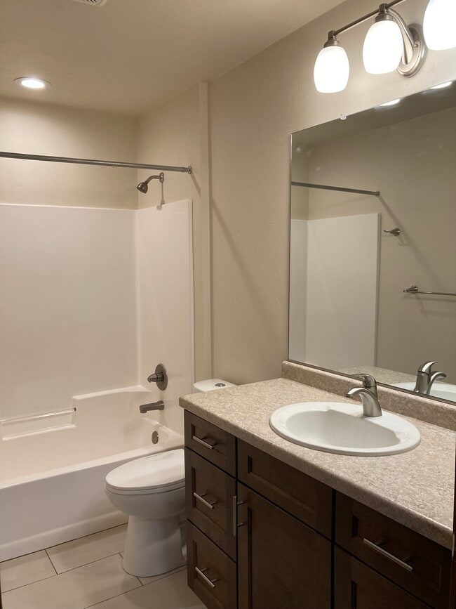 Building Photo - 2382 Jacobsen Rd