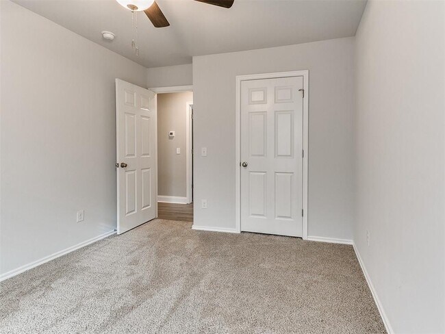 Building Photo - 11104 NW 99th St