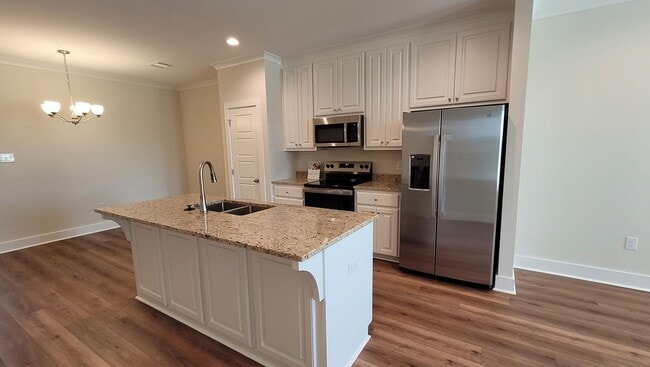 Building Photo - Brand New home in Zachary!