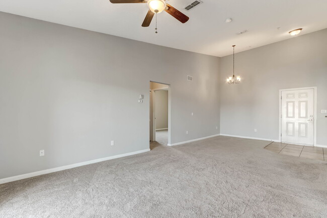 Building Photo - 4982 Key Lime Dr