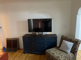 Building Photo - 4505 Pershing Dr