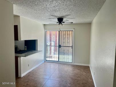 Building Photo - 2637 Lake Victoria Dr
