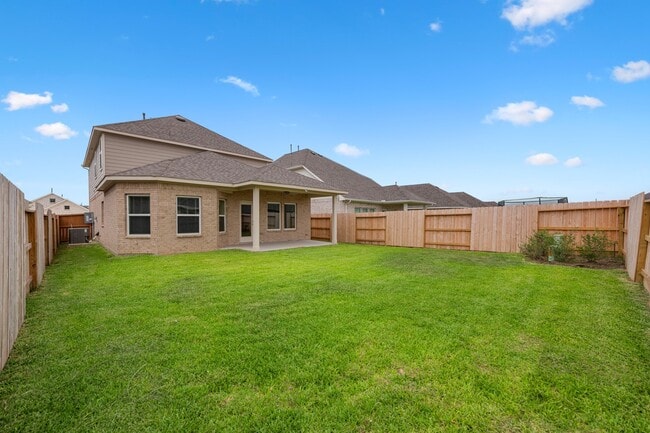 Building Photo - 21635 Coral Mist Dr