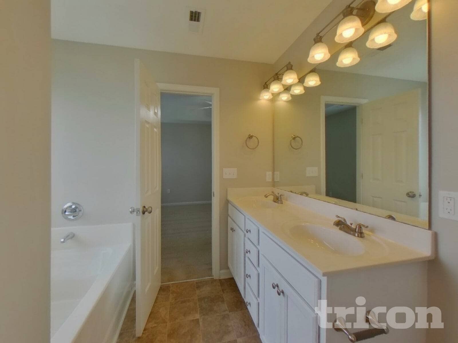 Building Photo - 1229 Grace Ct