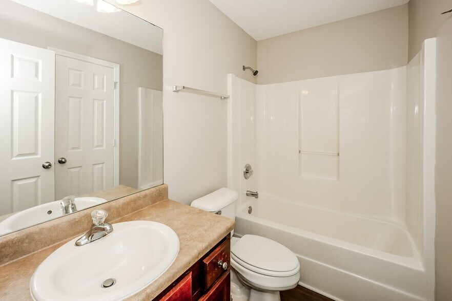 Building Photo - 26 Kentucky Ave