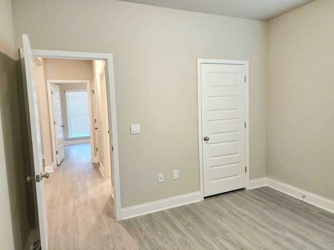 Building Photo - 3/2 home in Aventura subdivision
