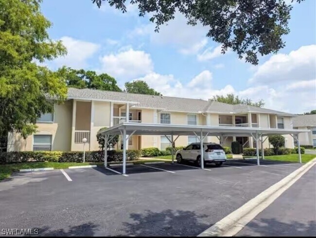 Building Photo - 645 Squire Cir