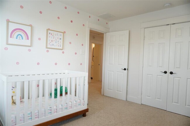 Building Photo - 8604 Capitol View Dr