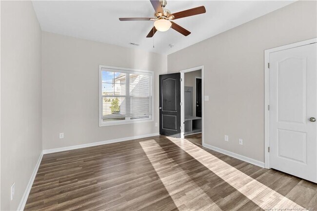 Building Photo - 120 Chatfield Dr.