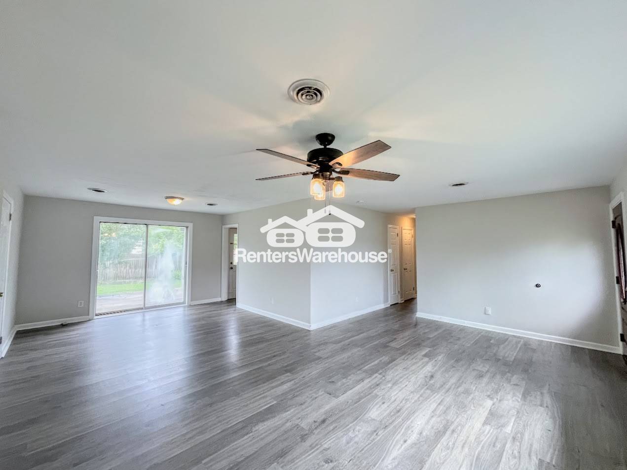 Building Photo - 3032 Belle Haven Dr