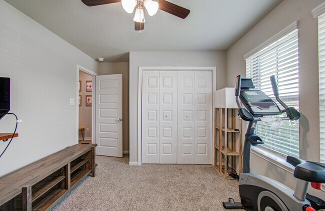 Building Photo - 3742 Canyon Shore Ln