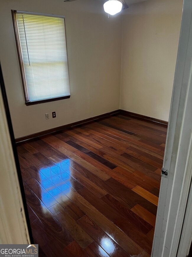 Building Photo - 2819 Bay Leaf Dr SE