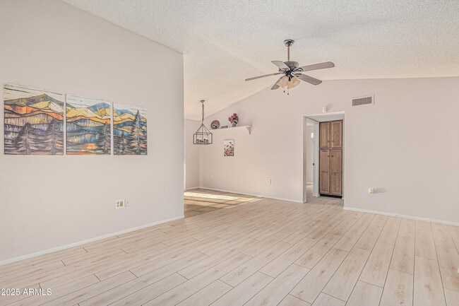 Building Photo - 20014 N Conquistador Dr