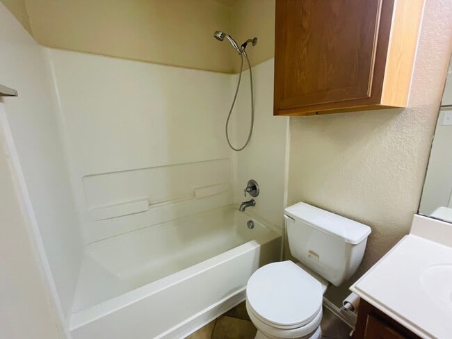 Building Photo - 10115 Roseangel Ln