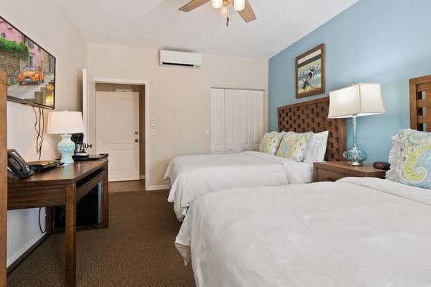 Building Photo - 3401 54th Dr W