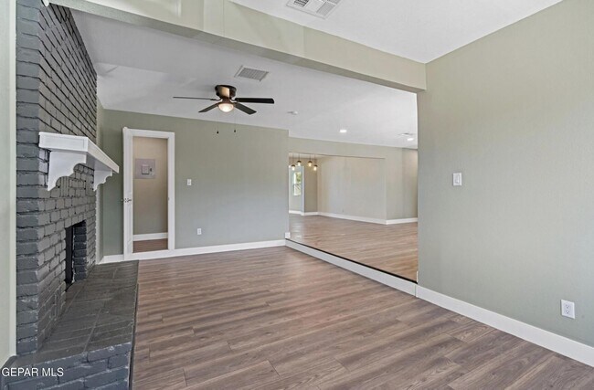 Building Photo - 10096 Ontario Ave