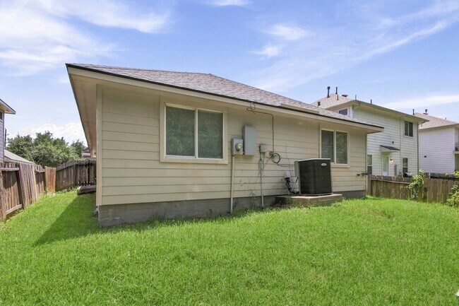 Building Photo - 3031 Cypress Island Dr
