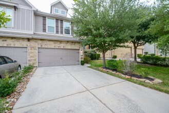 Building Photo - 22 Cheswood Manor Drive