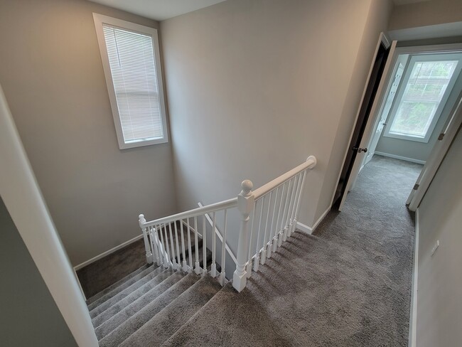 Building Photo - 2104 Allendale Rd