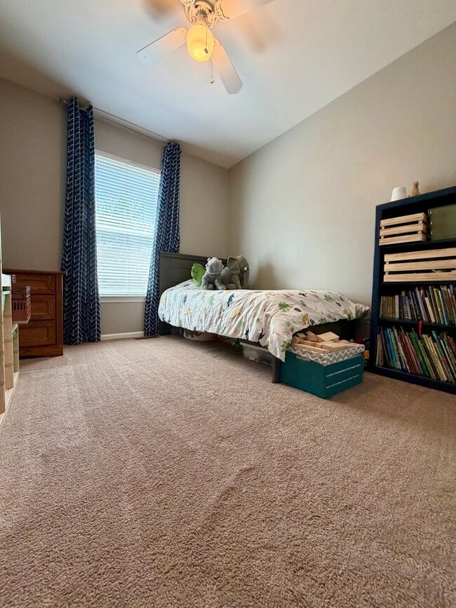 Building Photo - Stunning 3-Bedroom/2-Bathroom Townhouse in Perkasie! Available Mid July!