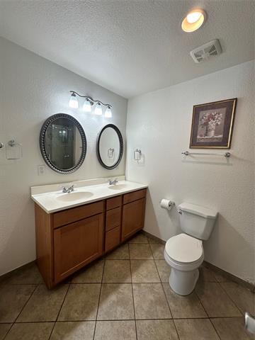 Building Photo - 541 Shadowcrest Ln
